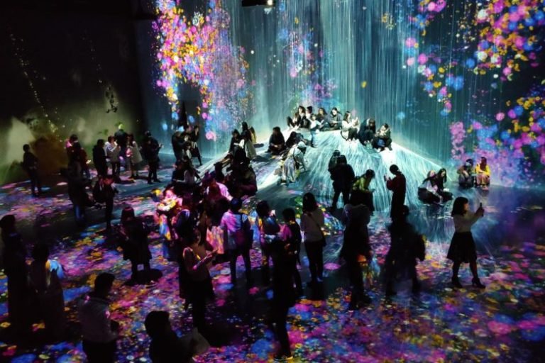 Digital art museum